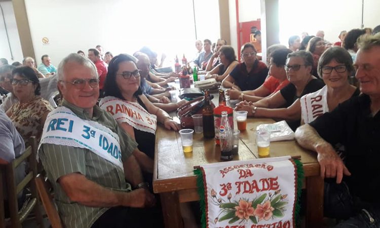 TERCEIRA IDADE TERÁ BAILE EM ARROIO DO MEIO