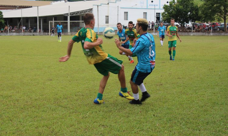 ASSOESSA TENTA TÍTULO NA SÉRIE PRATA