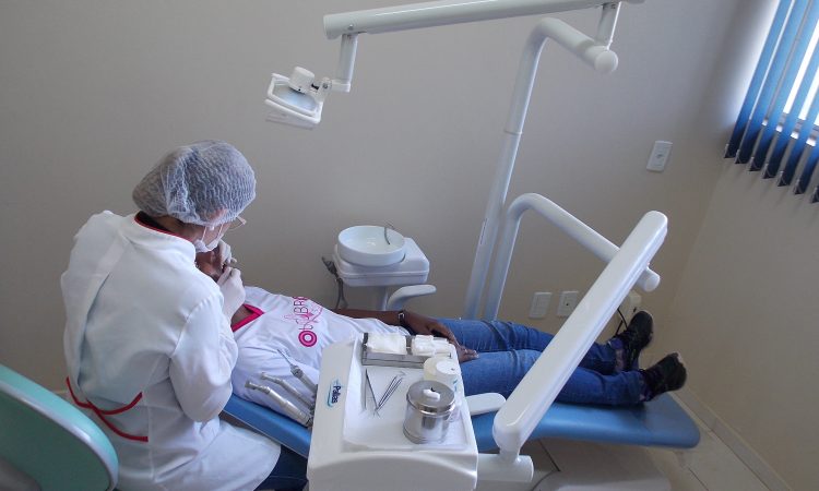 UBS SANTO ANTÔNIO INICIA ATENDIMENTO COM DENTISTA