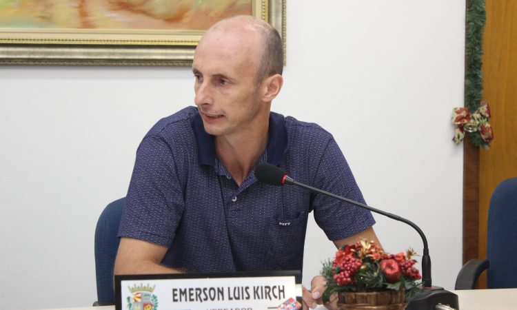 EXECUTIVO PREVÊ CONTRATAÇÃO DE SETE PROFESSORES