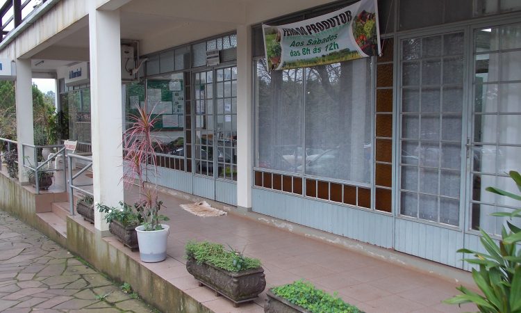 GUIA DA COLETA DE LIXO DISPONÍVEL EM DOIS LOCAIS