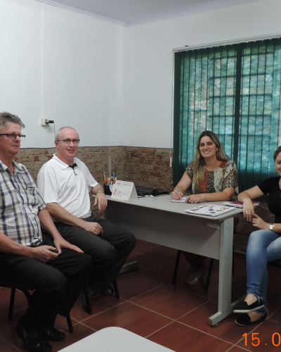 EQUIPE ACERTA ATENDIMENTO NO PROGRAMA SAÚDE BUCAL