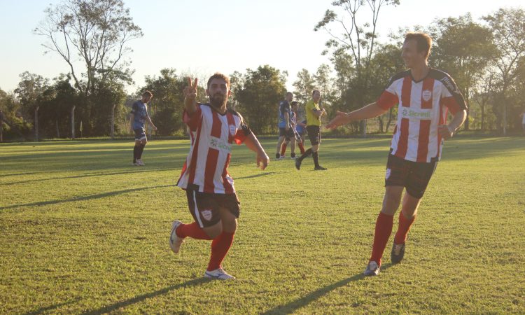 UNIÃO VENCE DE GOLEADA EM GRÃO PARA