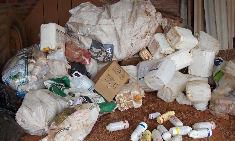 RECOLHIMENTO DE AGROTÓXICOS NAS COMUNIDADES