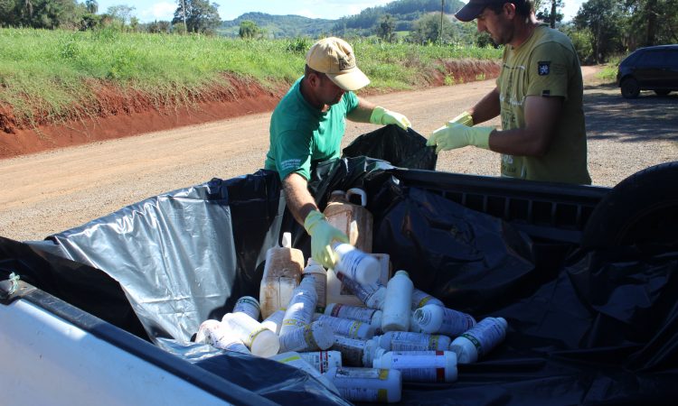 COLETA DE AGROTÓXICOS SEGUE NO INTERIOR