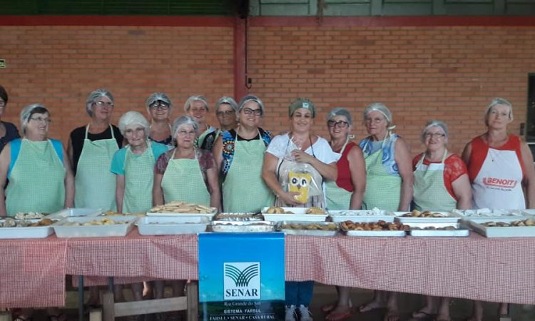 CRAS AGENDA DOIS CURSOS PARA MAIO