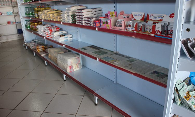 COMÉRCIO REGISTRA FALTA DE ALGUNS PRODUTOS