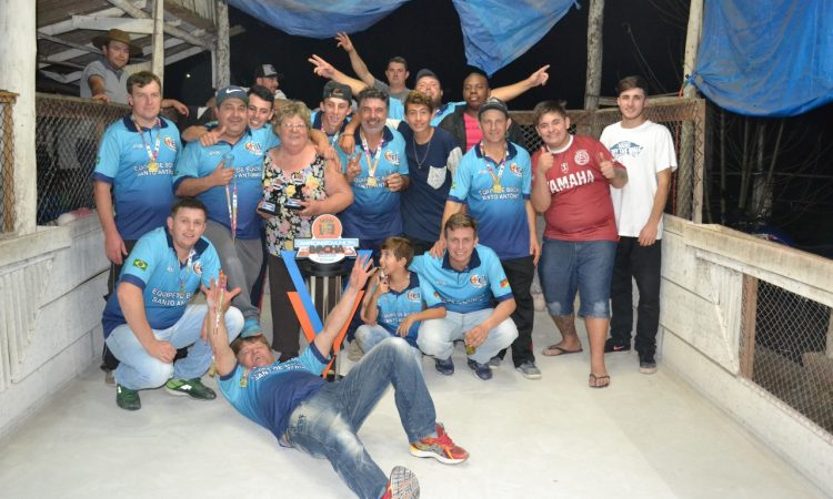 SANTO ANTÔNIO É O CAMPEÃO NA BOCHA