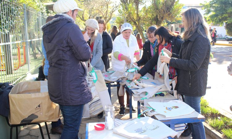 2º ECO VIDA ENTREGA SACOLAS RETORNÁVEIS