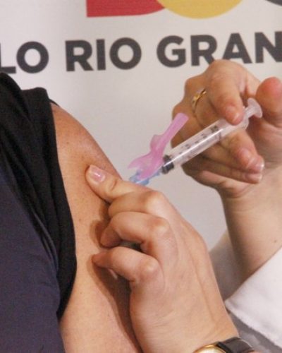VACINAÇÃO DA GRIPE É AMPLIADA NA UBS CENTRAL