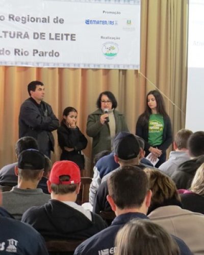 SEMINÁRIO DEBATE PASTAGEM E BEM-ESTAR ANIMAL