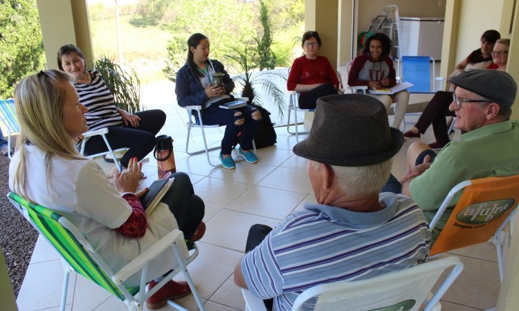 GRUPO EDUCAÇÃO EM SAÚDE NAS COMUNIDADES