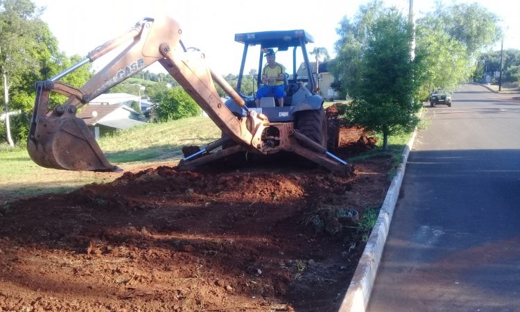 MORADORES OFICIALIZAM ADESÃO AO PROGRAMA DE CALÇADAS