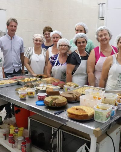 ALIMENTOS É TEMA DE CURSO NO CRAS