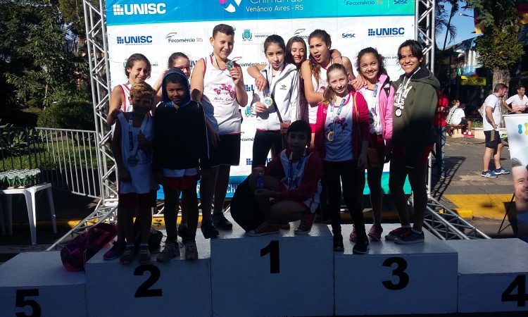 EQUIPE ATLETISMO SAP EM VENÂNCIO AIRES