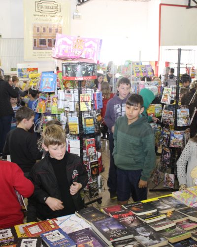 16ª FEIRA MUNICIPAL DO LIVRO EM AGOSTO