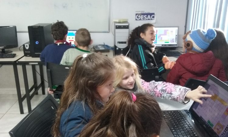 OFICINA DE INFORMÁTICA NA ESCOLA IRENO BOHN