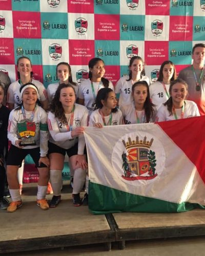 TIME FEMININO É VICE NA COPA PIÁ FUTSAL