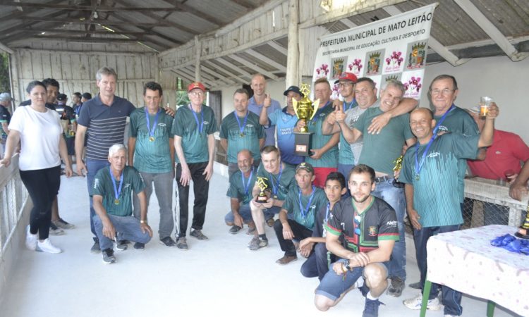 SANTO ANTÔNIO CAMPEÃO NA BOCHA VETERANO