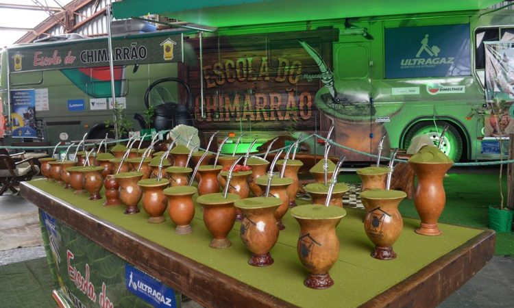 ESCOLA DO CHIMARRÃO NA FESTA DAS ORQUÍDEAS