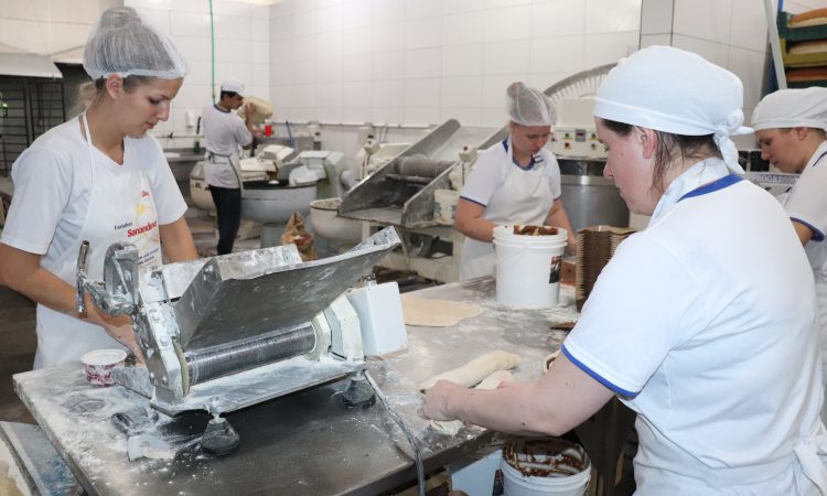 SANTA INÊS COM OPORTUNIDADE DE TRABALHO