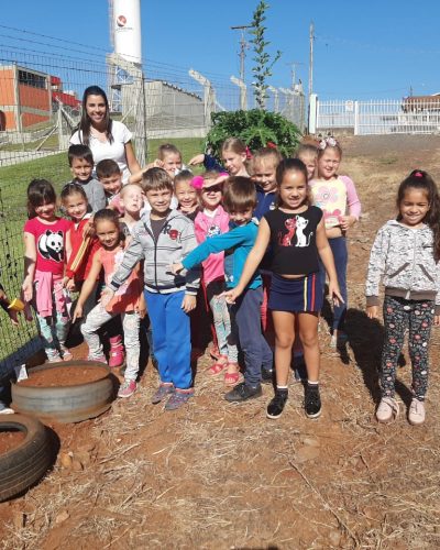 ALUNOS DA IRENO BOHN ESTUDAM SEMENTES