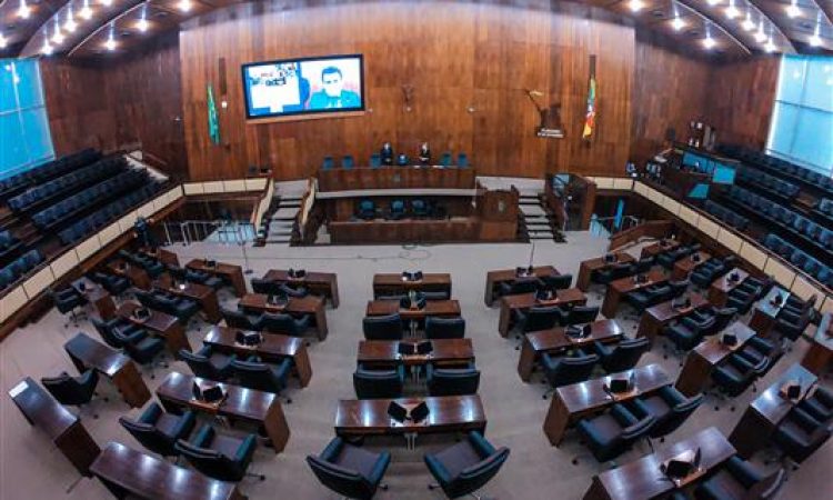 ASSEMBLEIA LEGISLATIVA RECONHECE DECRETO