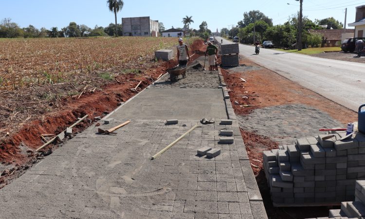 OBRAS DO PASSEIO PÚBLICO NO SEGUNDO TRECHO