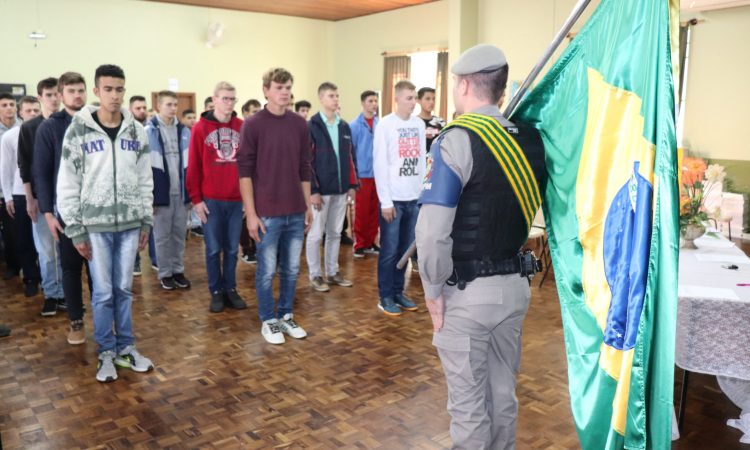 SERVIÇO MILITAR: JOVENS PODEM ENCAMINHAR CERTIFICADO