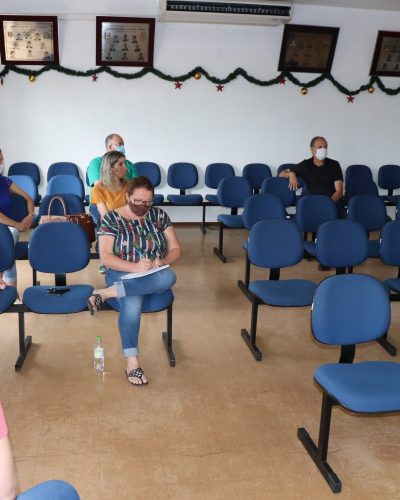 MAIS DE 180 ALUNOS NAS AULAS PRESENCIAIS, NA REDE MUNICIPAL