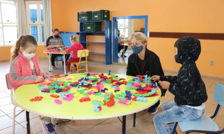 O MELHOR DESEMPENHO DA REGIÃO NA EDUCAÇÃO INFANTIL