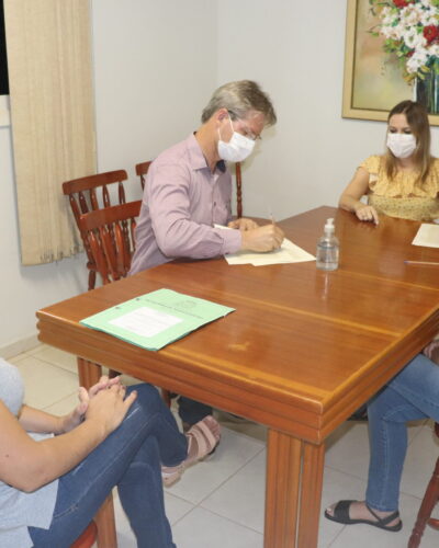 PREFEITURA CONCLUI COMPRA DE ÁREA PARA AMPLIAR CEMITÉRIO