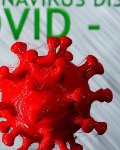 COVID: PACIENTE NA FILA POR UMA VAGA NA UTI
