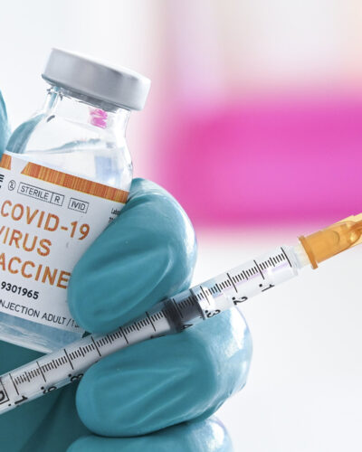 COVID-19: VACINAÇÃO DA POPULAÇÃO ATINGE 35%