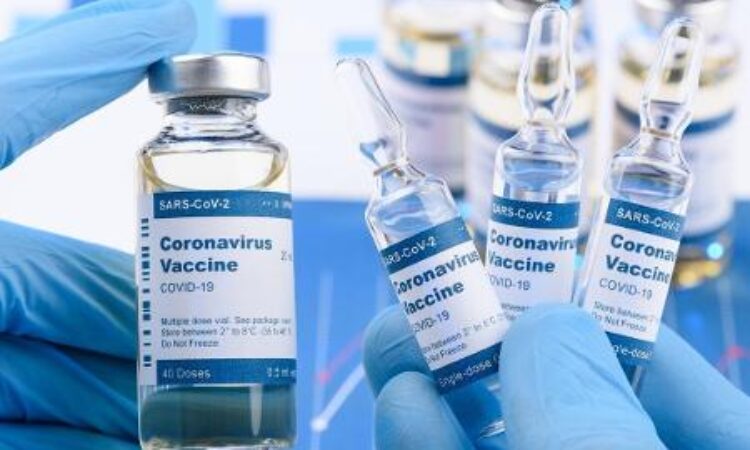 SAÚDE AMPLIA VACINAÇÃO COVID-19 PARA 28 ANOS