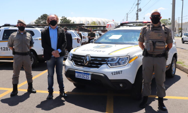 BRIGADA MILITAR RECEBE NOVA VIATURA POLICIAL