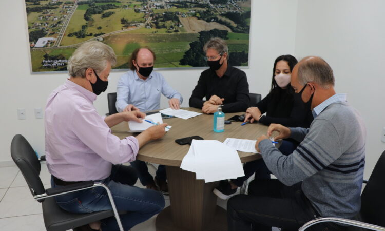 ASFALTO POLIÉDRICAS: PAP CONSTRUTORA ASSINA CONTRATO