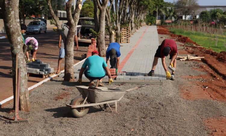 PROJETO DE LEI PREVÊ CONTRATAÇÃO DE PEDREIROS