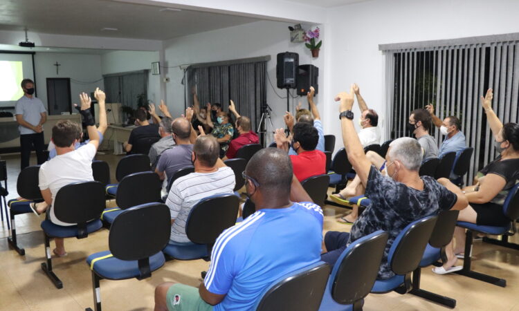 REUNIÃO COM MORADORES APROVA ASFALTO EM SANTO ANTÔNIO