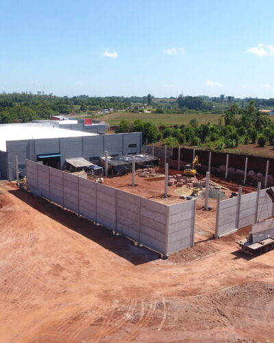 EMPRESA PSG AMPLIA ESTRUTURA COM MAIS UM PAVILHÃO