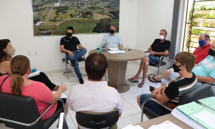 ENTIDADES DEBATEM FESTA MUNICIPAL DO COLONO IMIGRANTE