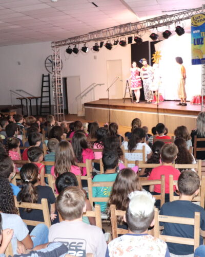 TARDE CULTURAL PARA ALUNOS DAS ESCOLAS