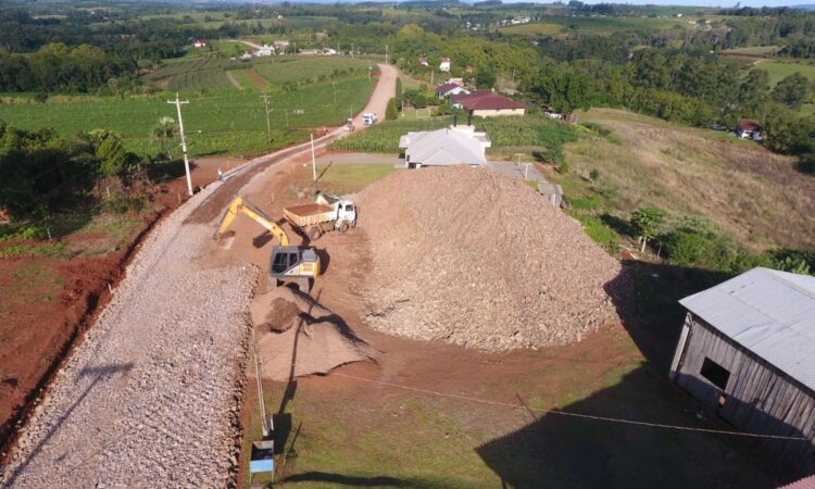 PUBLICADO EDITAL DO ASFALTO NA ESTRADA SANTO ANTÔNIO