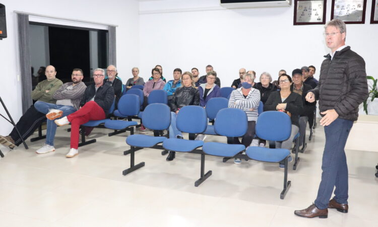MORADORES APROVAM MAIS TRÊS OBRAS DE PAVIMENTAÇÃO