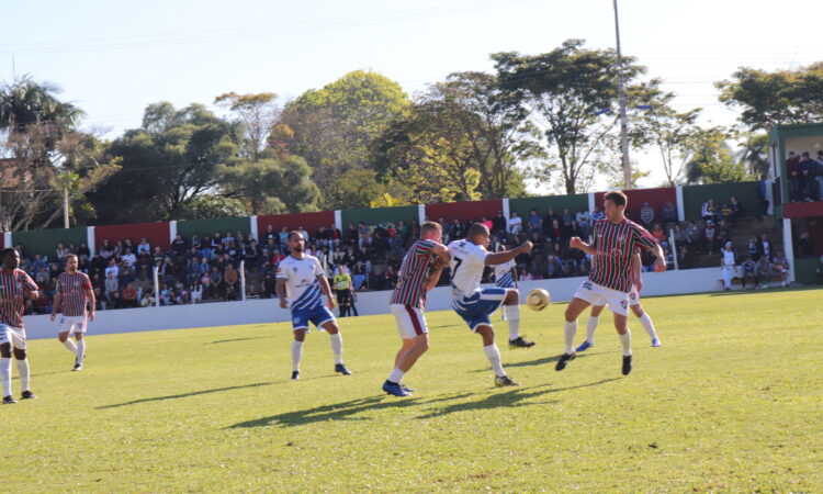 FLUMINENSE E BRASIL EMPATAM NO ESTÁDIO DA MONTANHA