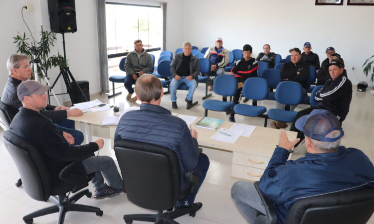 COMDER AVALIA AÇÕES DE FORTALECIMENTO DO SETOR PRIMÁRIO