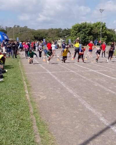 ATLETAS DA ESCOLA SANTO ANTÔNIO NOS JERGS/ATLETISMO