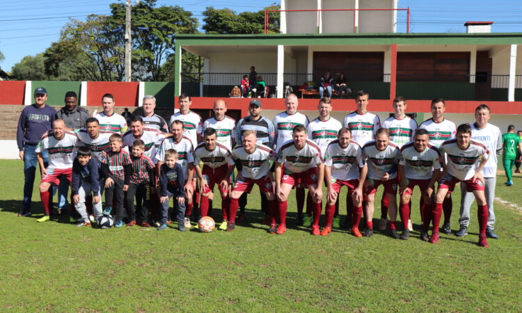 FLUMINENSE VENCE EM LAJEADO, NA CATEGORIA VETERANO