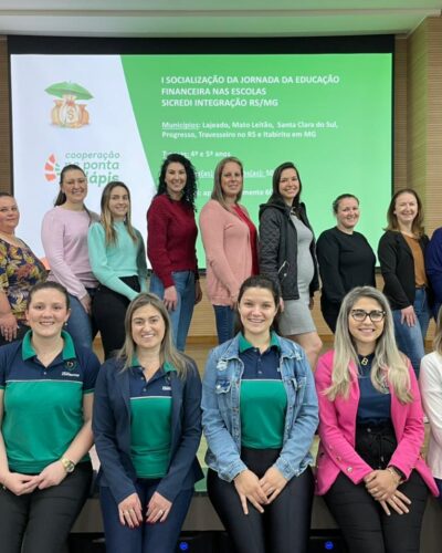 ESCOLAS DO MUNICÍPIO NO SEMINÁRIO DE EDUCAÇÃO FINANCEIRA