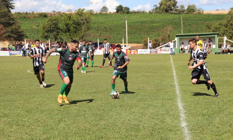 TRICOLOR EMPATA NA SEMIFINAL DO REGIONAL/ASPIRANTE